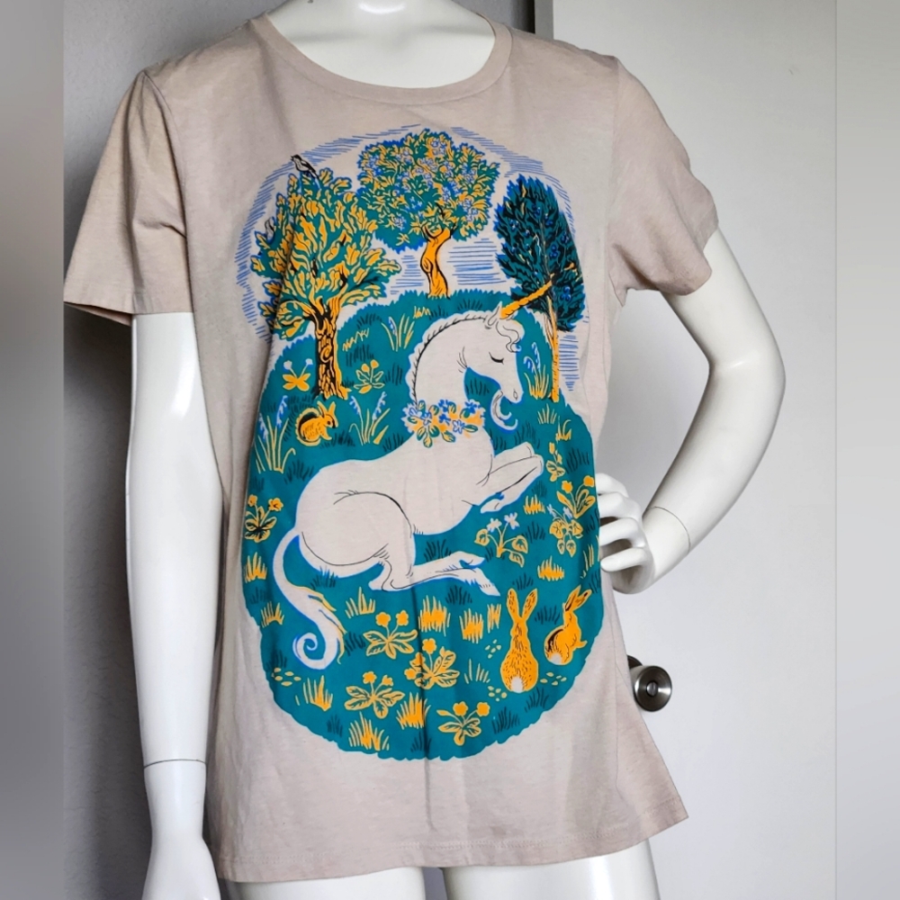 Unicorn tee